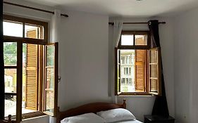 Central Charm Apartments