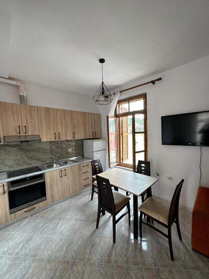 Central Charm Apartments Vlorë Extérieur photo