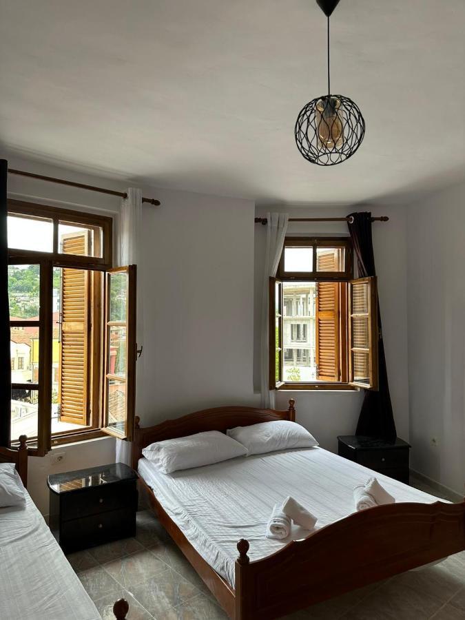 Central Charm Apartments Vlorë Extérieur photo