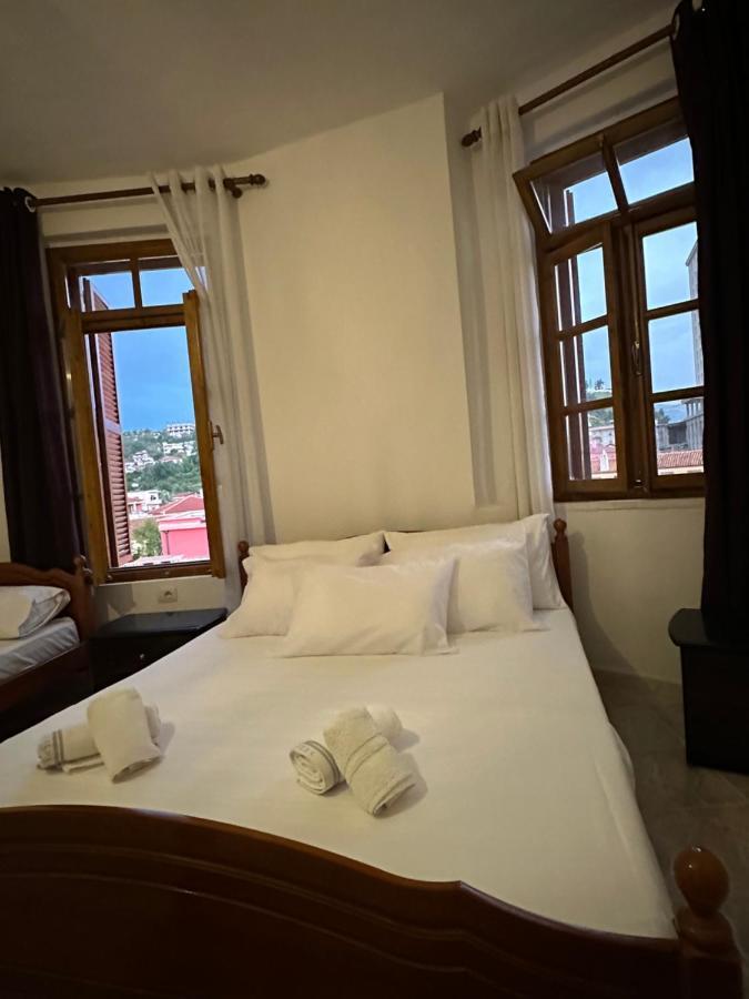 Central Charm Apartments Vlorë Extérieur photo